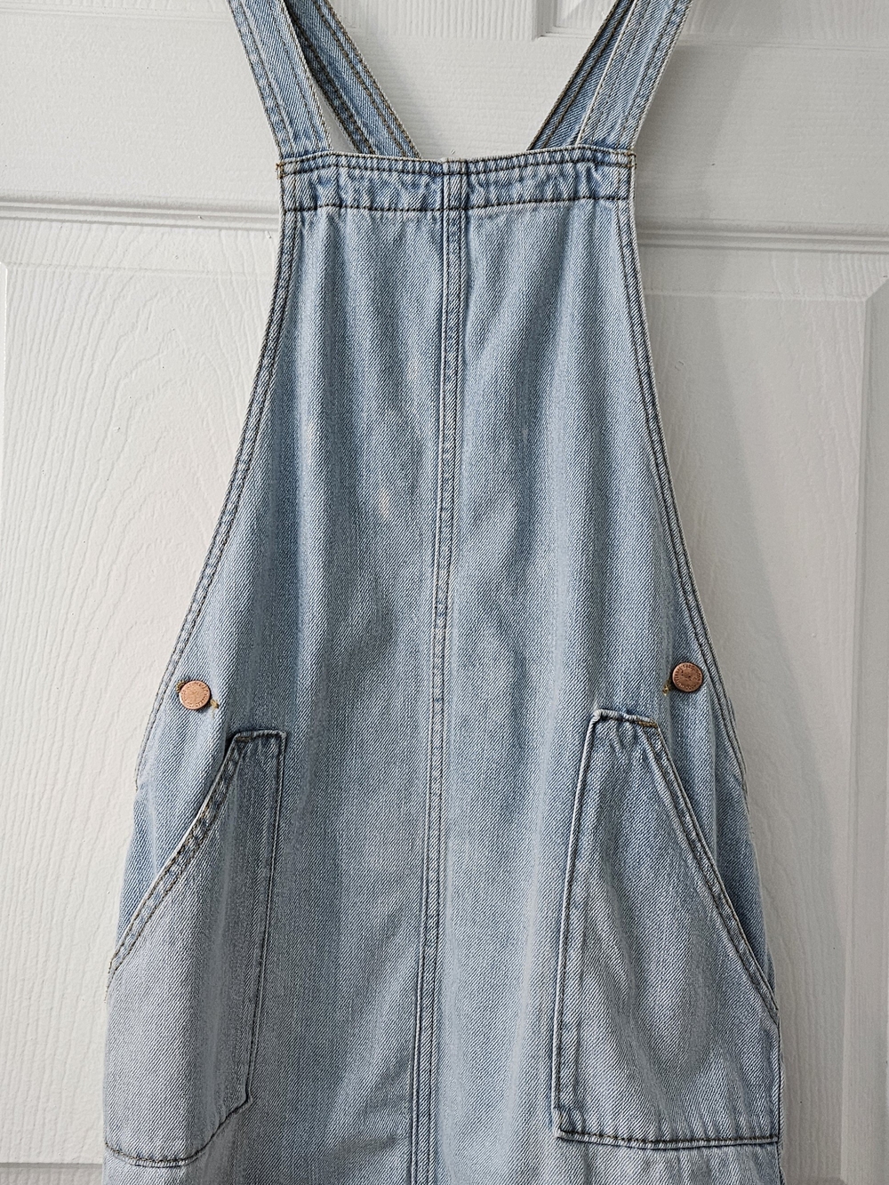 The Universal Thread women's denim dress overalls in size XS